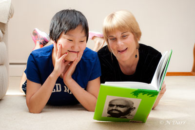 Gina and Rachel reading