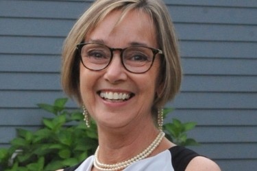 Elaine Stiles